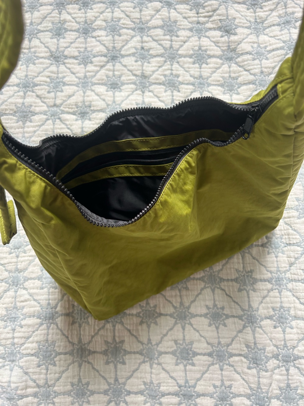 Large Nylon Shoulder Bag - Picture 3 of 3